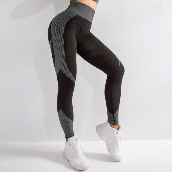 Seamless Yoga Pants,Slimming Activewear,Trendy Workout Bottoms,Fitness Fashion Must-Have.